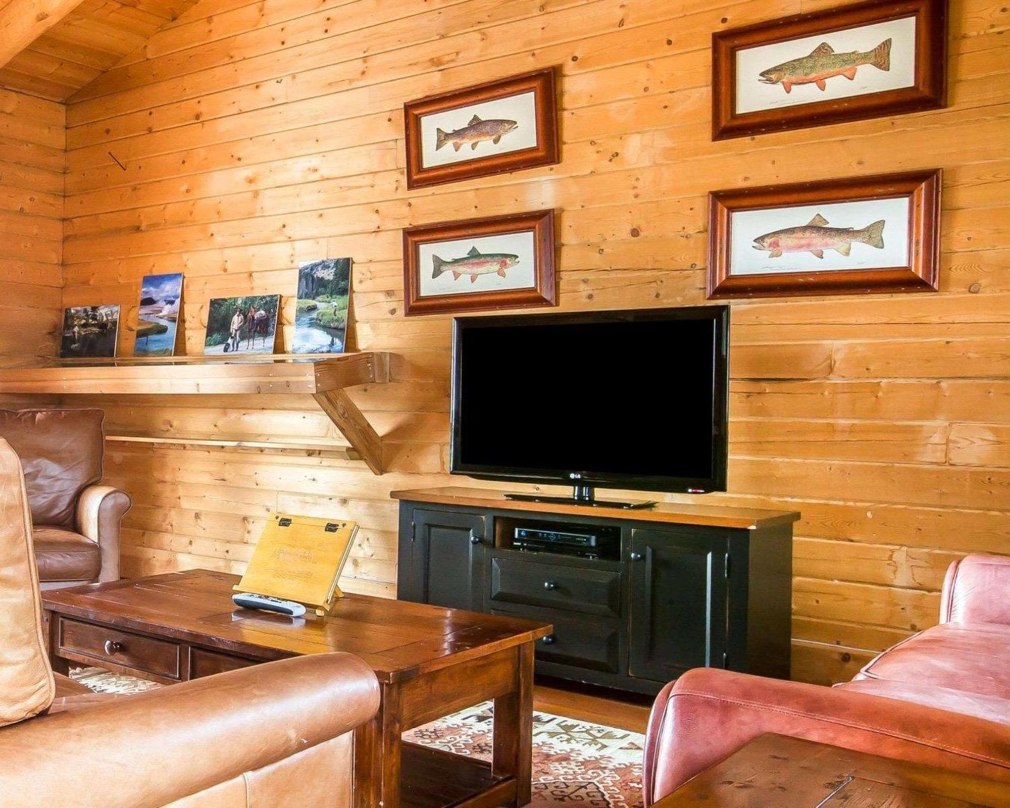 Yellowstone Valley Lodge, Ascend Hotel Collection Pray Ngoại thất bức ảnh