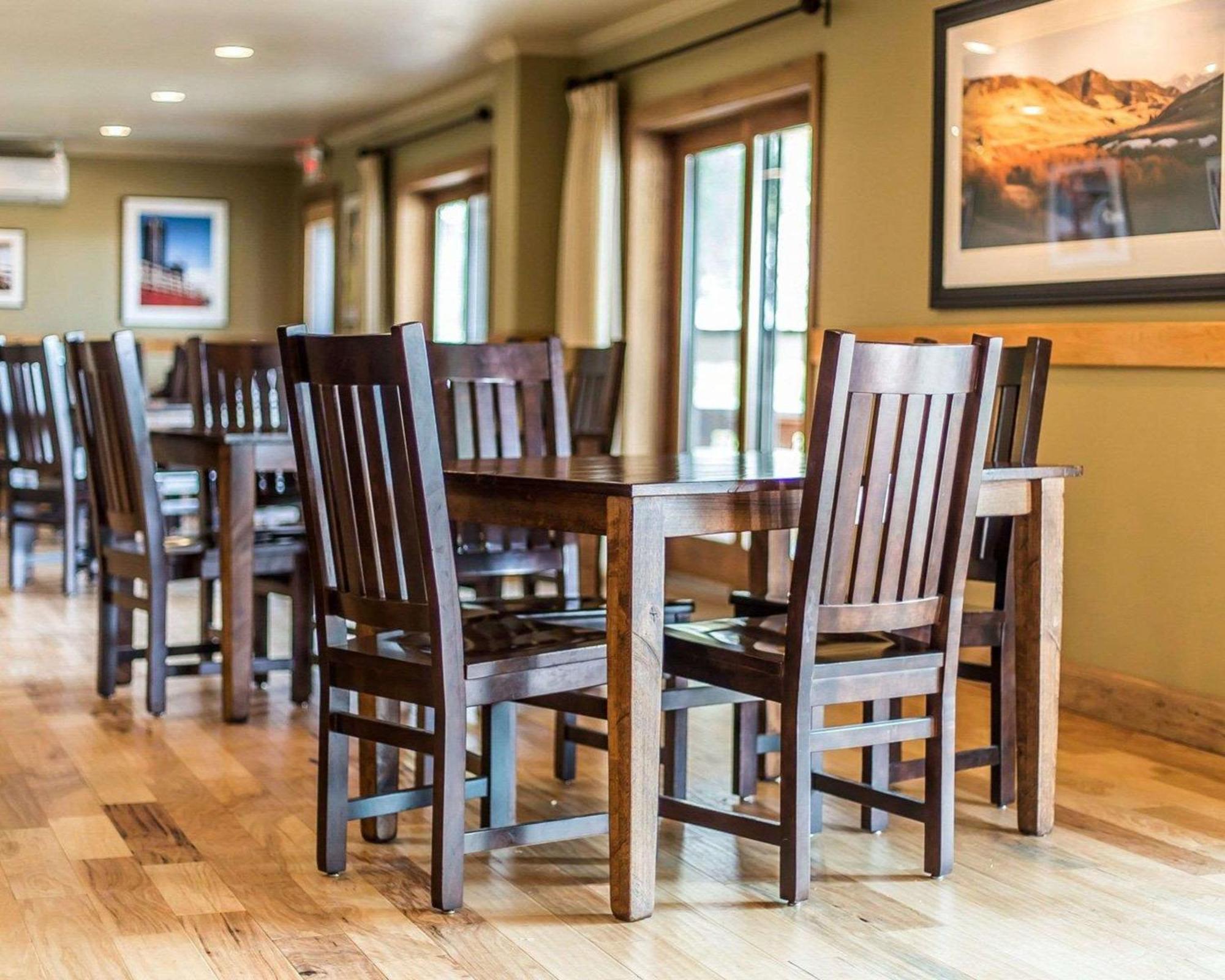 Yellowstone Valley Lodge, Ascend Hotel Collection Pray Ngoại thất bức ảnh